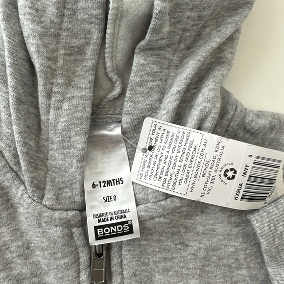 Bonds - baby zip jacket - size 6-12 months - grey - Picture 2 of 2